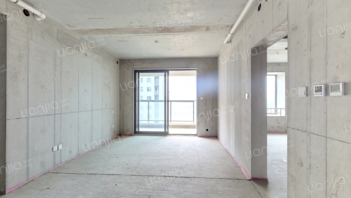 御锦城岸芷汀澜二手房实景图