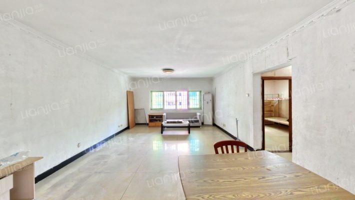 阿里山大厦二手房实景图