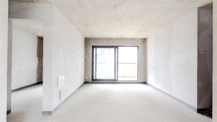 金科九华粼云二手房实景图