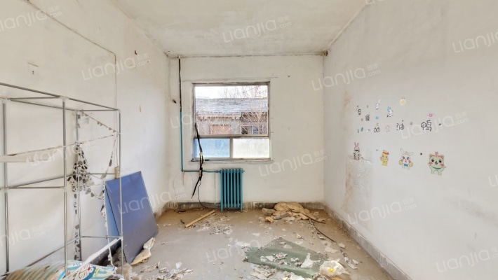 汽车一队宿舍二手房实景图