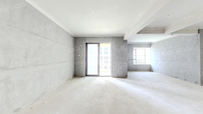 南益名悦华府二手房实景图