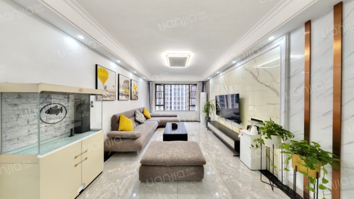 阳光城尚东湾青云苑二手房实景图