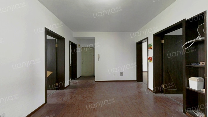 龙悦山庄二手房实景图