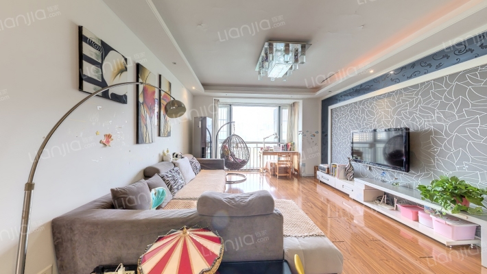 国轩假日二手房实景图