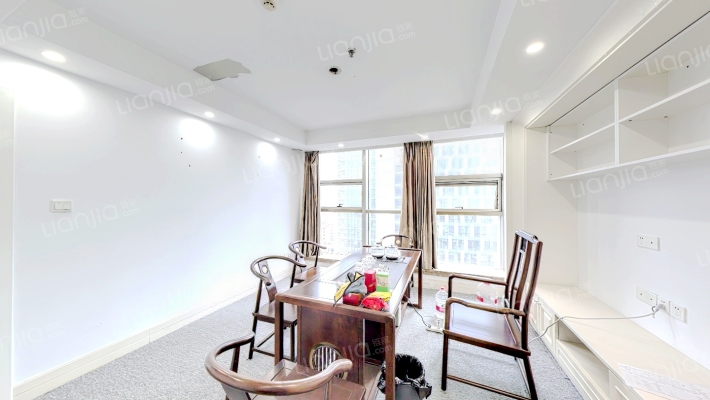 时代国际二手房实景图