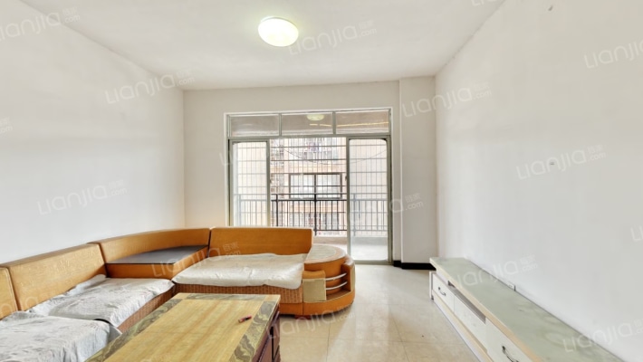 名仕雅阁二手房实景图