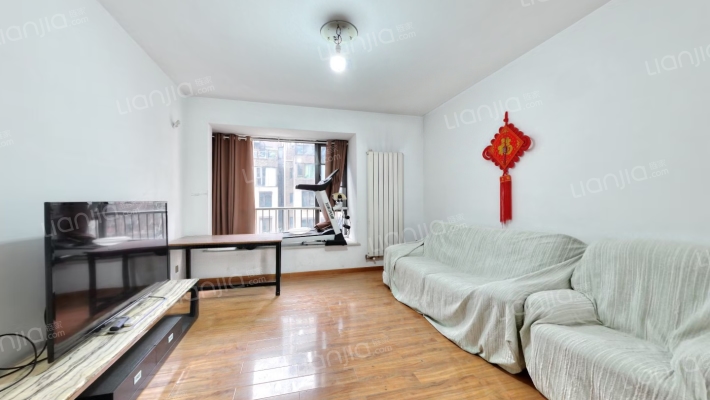 东湖1号二手房实景图