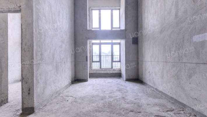 碧桂园剑桥郡三期二手房实景图