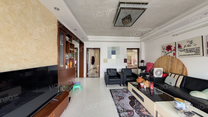 琼山区环卫局凤翔宿舍二手房实景图