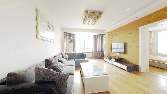 钢城花园三村二手房实景图