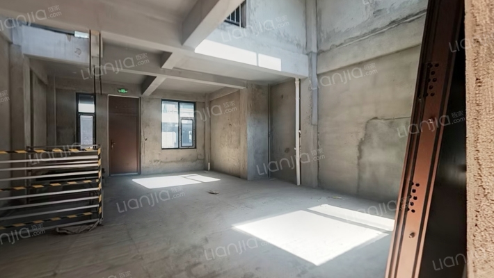 佳利院子二手房实景图