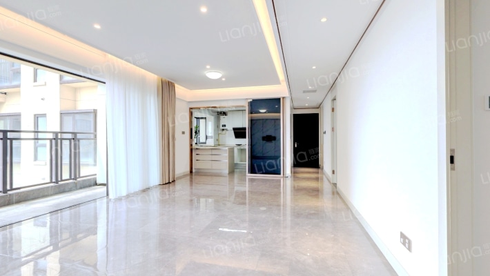 万科皇马郦宫二手房实景图