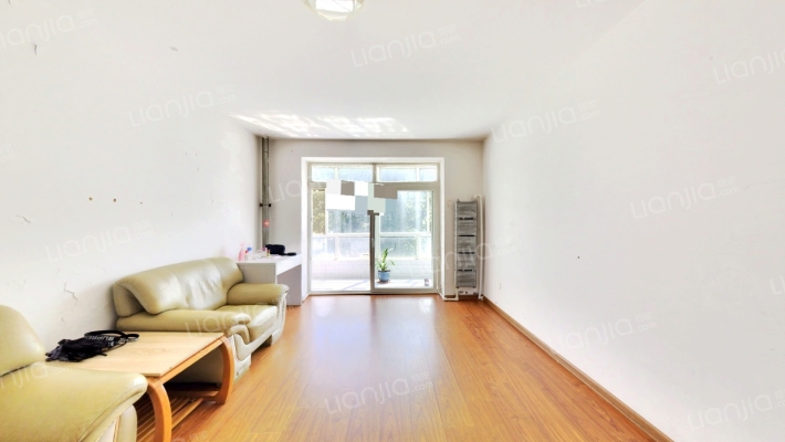 高炮旅宿舍二手房实景图