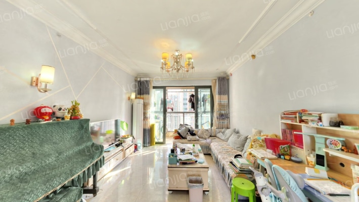 恒大绿洲四期二手房实景图