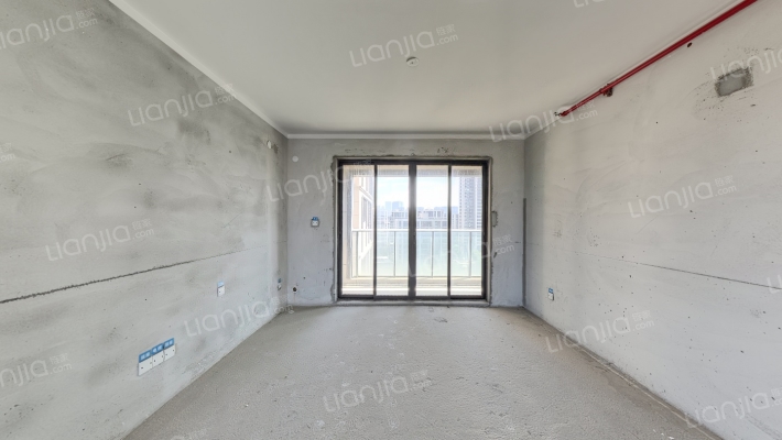 融创湖滨世家二期二手房实景图