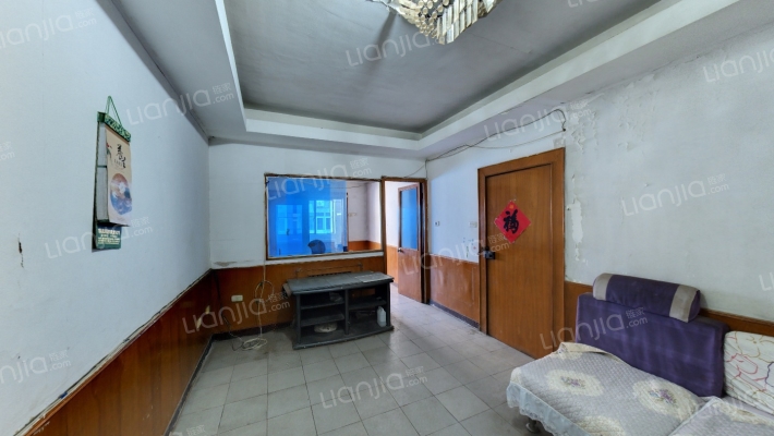 人武学校家属院二手房实景图