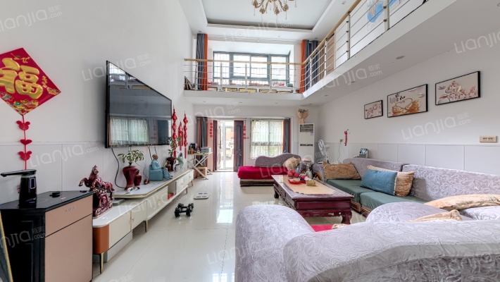 葛天名苑二手房实景图