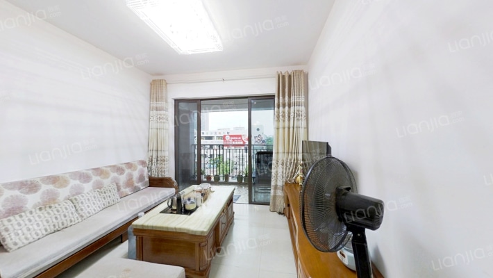 新鸿俊园二手房实景图