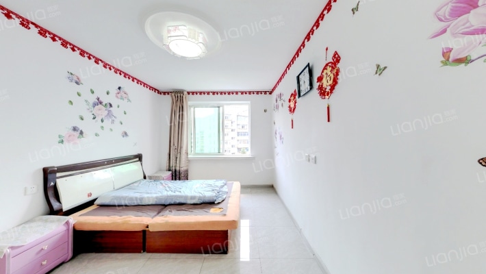 巴兰河街二手房实景图