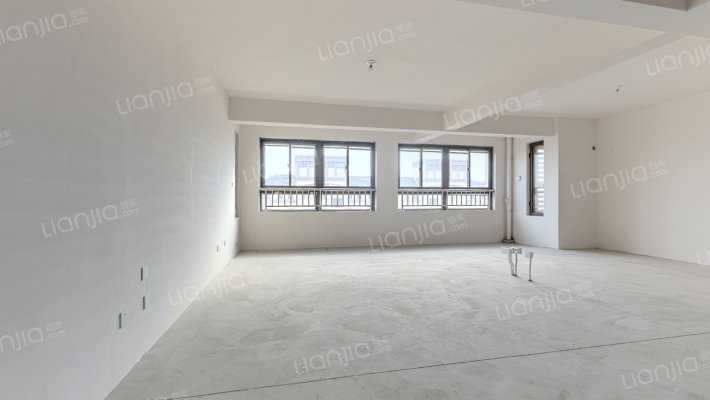 新悦花苑二手房实景图