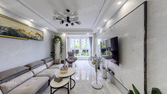 三里墩花苑二手房实景图