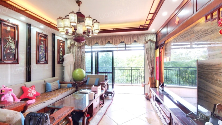 御龙湾二手房实景图