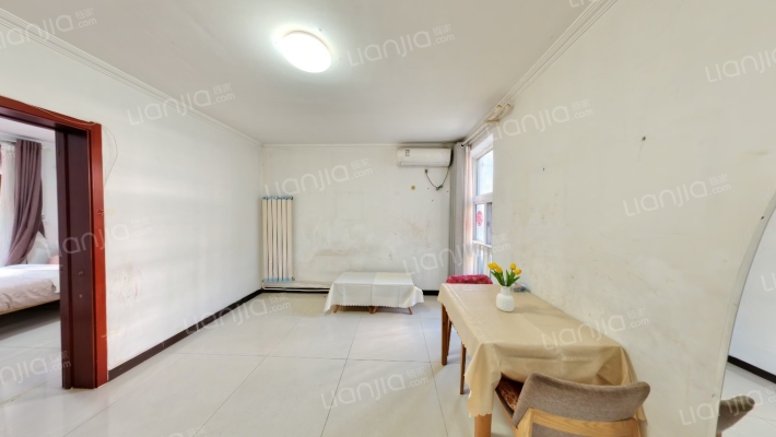 门头馨村北二区二手房实景图