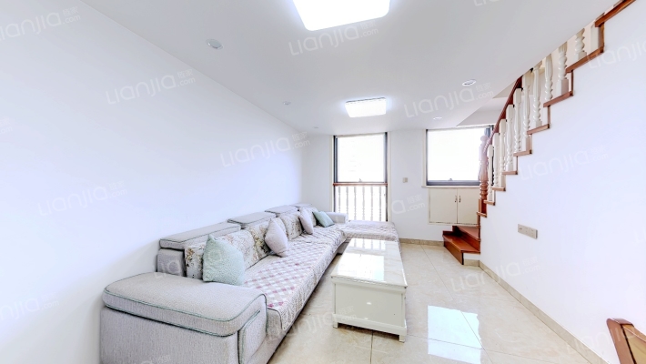 桐乡戴德中心二手房实景图