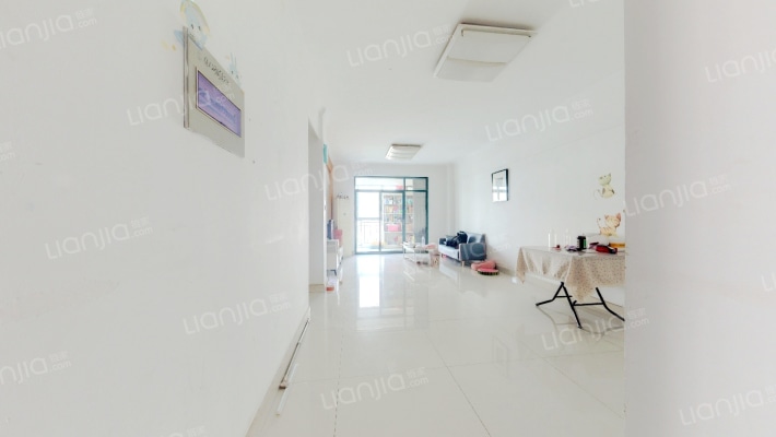 拉美江景豪庭二手房实景图