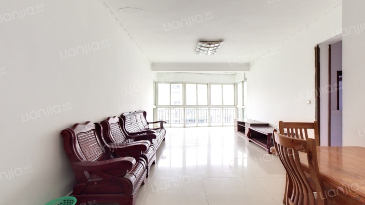 海德福苑A区二手房实景图