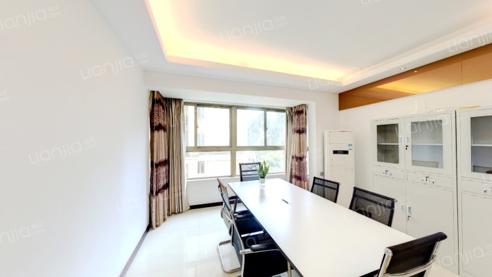 博仕后家园B区二手房实景图