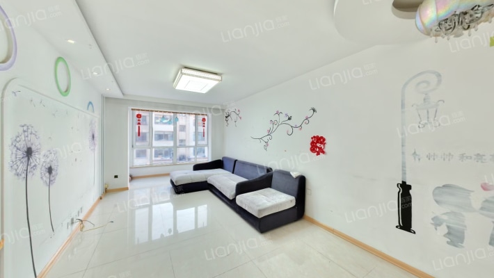 假日普罗旺斯南区二手房实景图