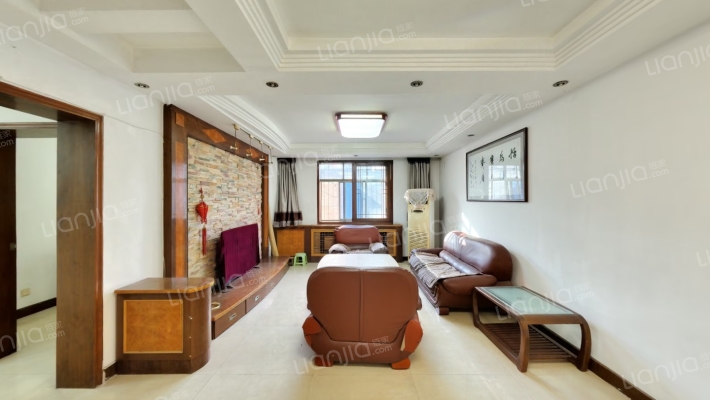 希望小区二手房实景图