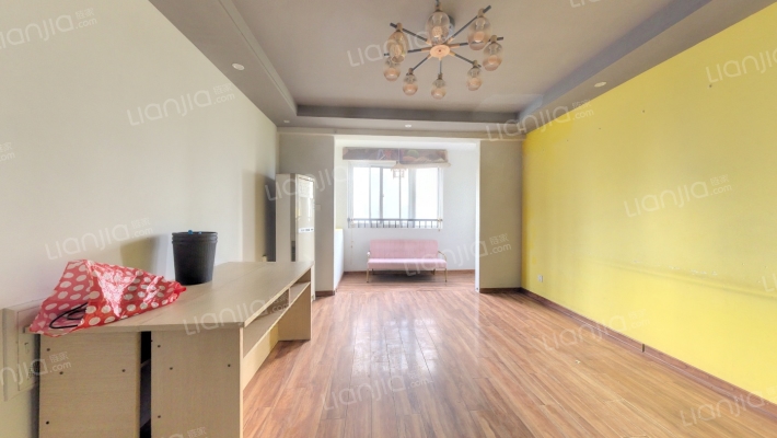 华盛景园二手房实景图