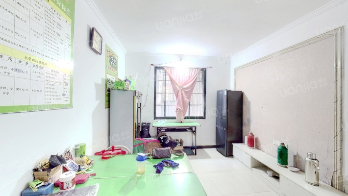 集贤南路西一巷二手房实景图