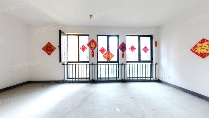 壹品华庭二手房实景图