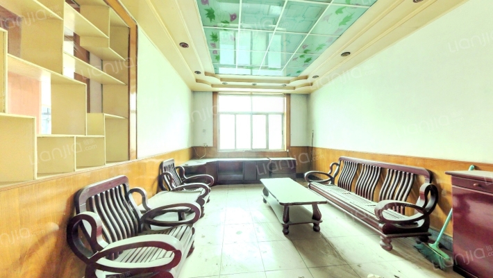 许昌市实验中学家属院二手房实景图