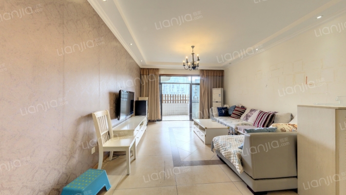 凯丽滨江花园二手房实景图