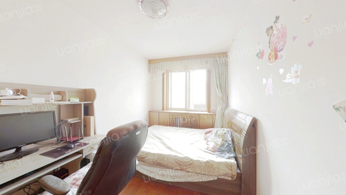 启新苑二手房实景图