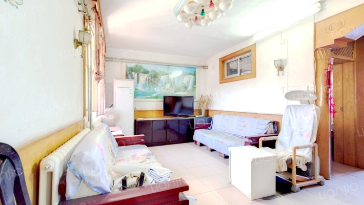 经五路31号院二手房实景图