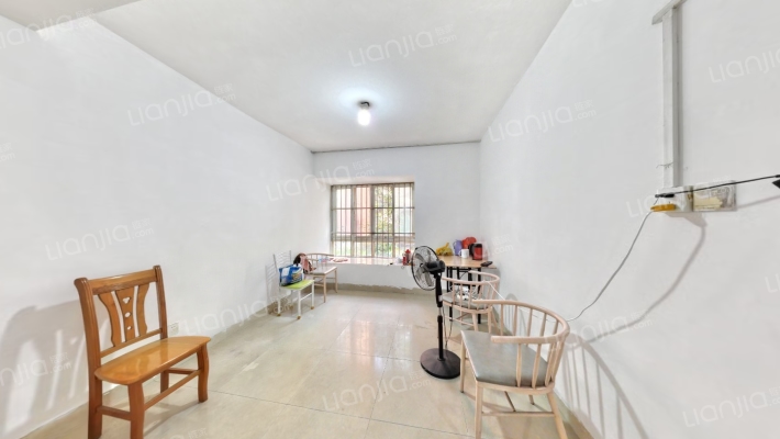 桃花源小区二手房实景图