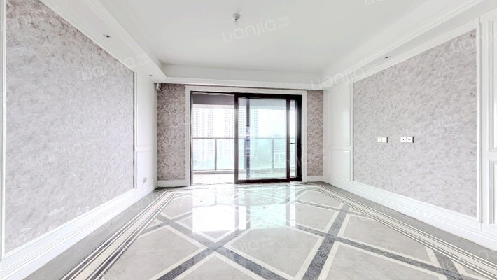 麓湖熙华天玺南区二手房实景图