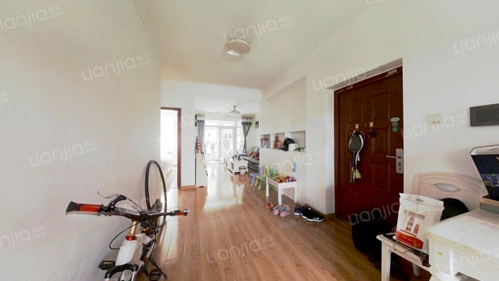 文一名门皇马D区二手房实景图