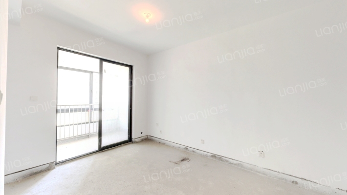 临港新城二期保障性安居工程A地块二手房实景图