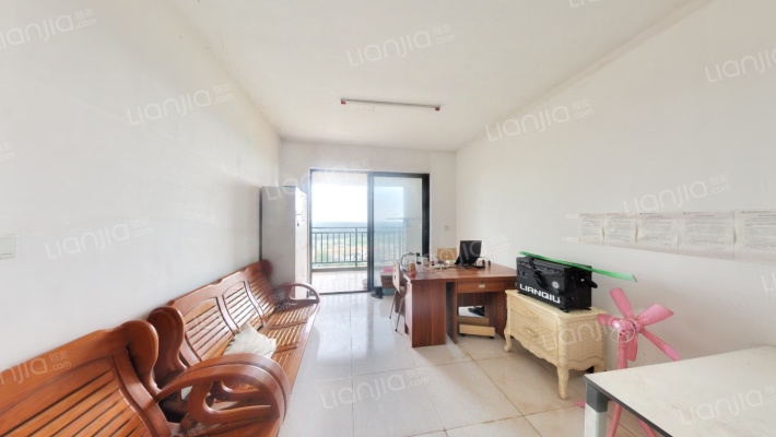 绿地东郡小区二手房实景图