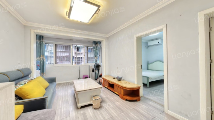 怡园二手房实景图