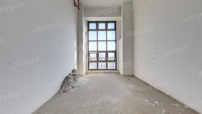 港龙喜临门二手房实景图