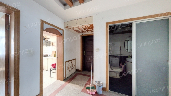 建设路二手房实景图