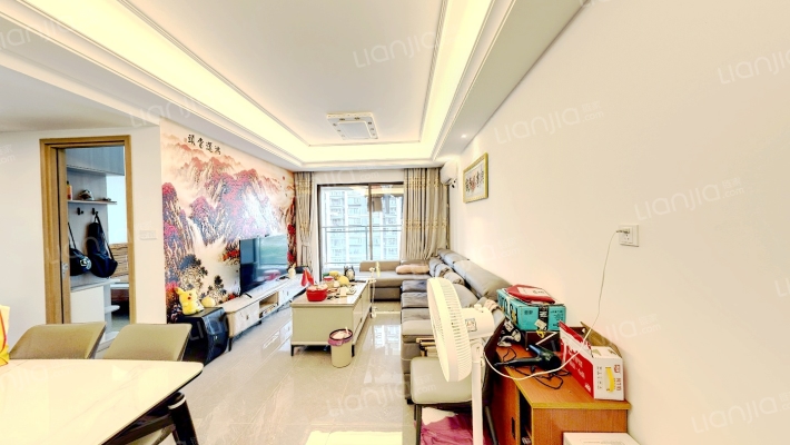 龙悦江山二手房实景图