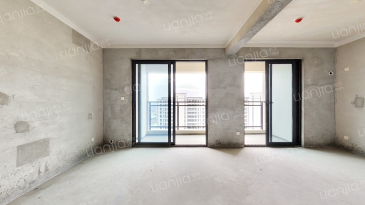 绿地云栖绿庭二手房实景图